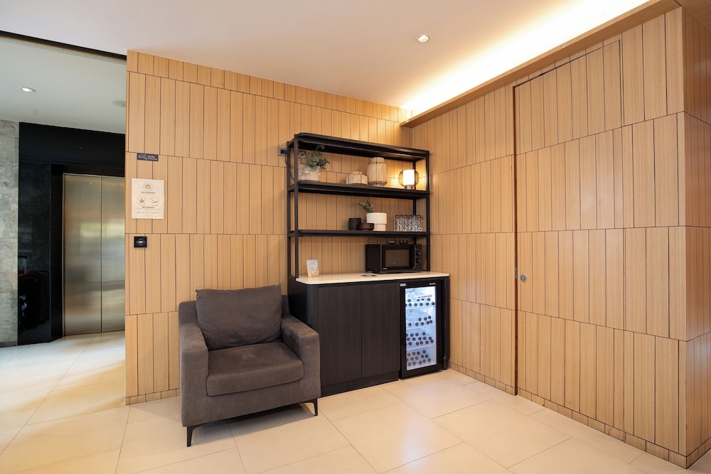 Naga Residence