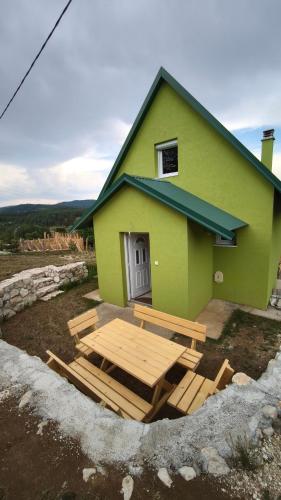 Pine - carbon neutral hotel in Unknown City