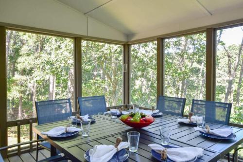 4 Mins To Wellfleet Village Screened Sunroom — Wellfleet