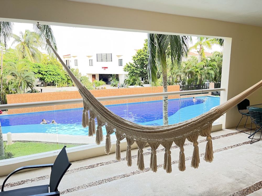 Relajate hermoso jardín y 2 piscinas — 4-Star Luxury Hotel in Puerto Aventuras, Mexico