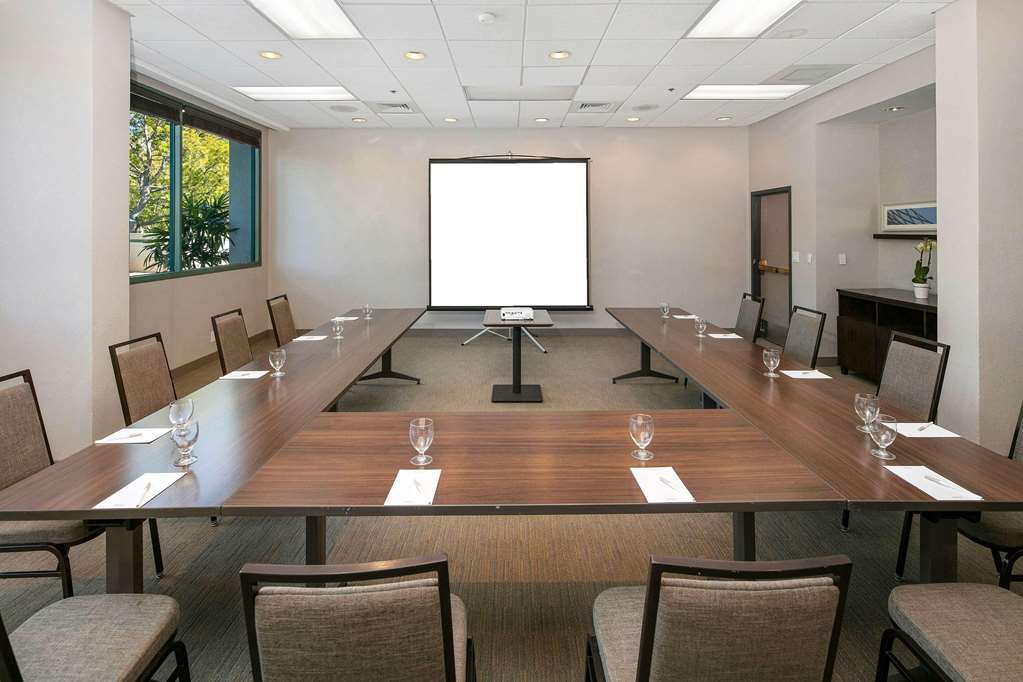 Country Inn & Suites by Radisson San Diego North CA - photo 18