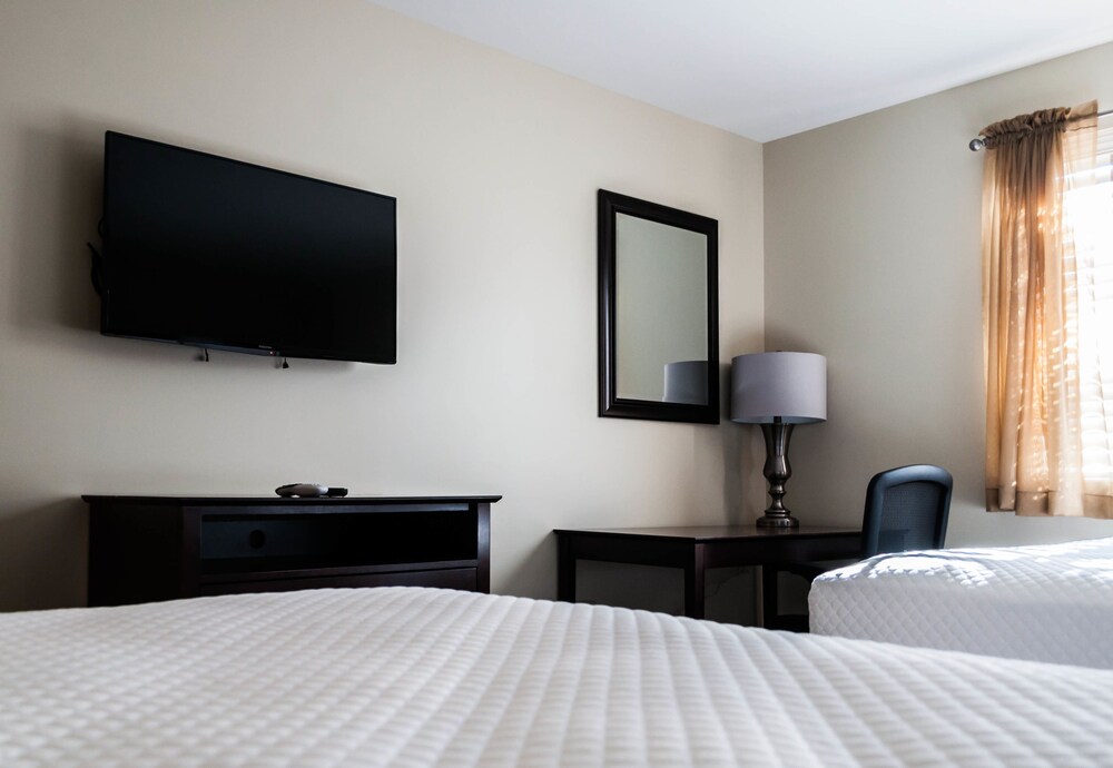 HolmeSuites Columbus Airport DLA - photo 13