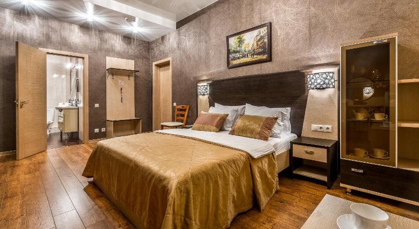 Bravo Lyuks Hotel — Samara