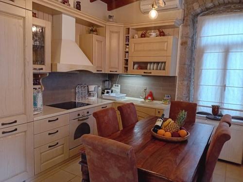 Ignatia’s house — Polichnitos — photo 4