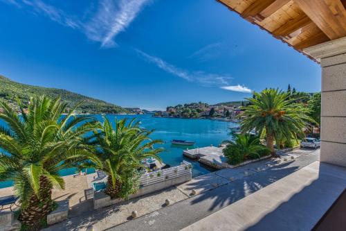 Adria House Dubrovnik by the sea — 4-Star Luxury Hotel in Dubrovnik, Croatia