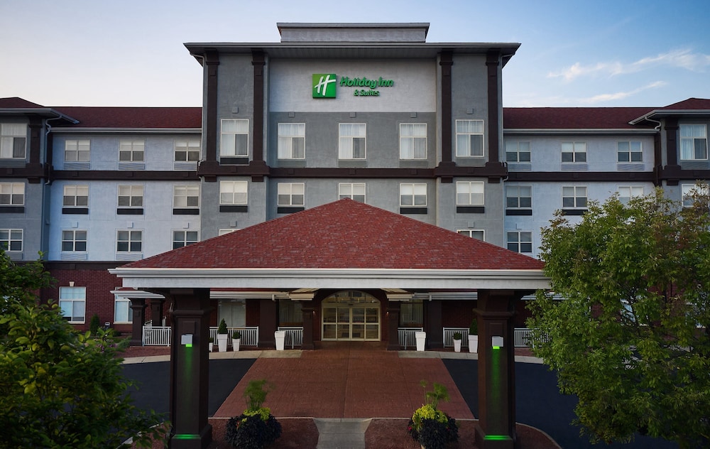 Holiday Inn Hotel & Suites Madison West Middleton by IHG in Madison, United States