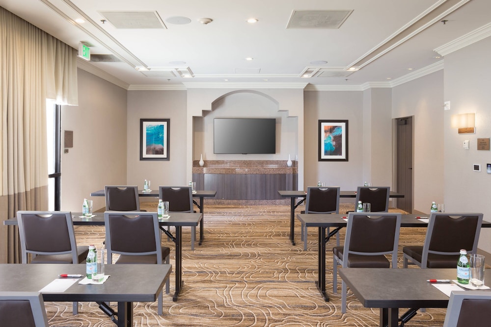Costa Mesa Marriott - photo 57