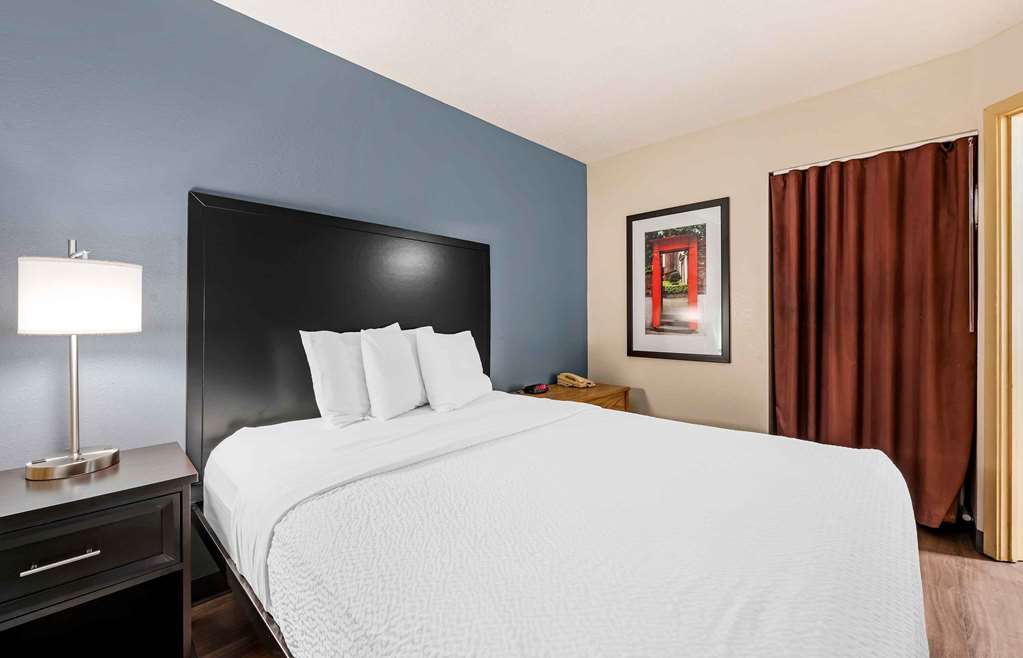 Extended Stay America Suites Cincinnati Blue Ash Reed Hartma - photo 45
