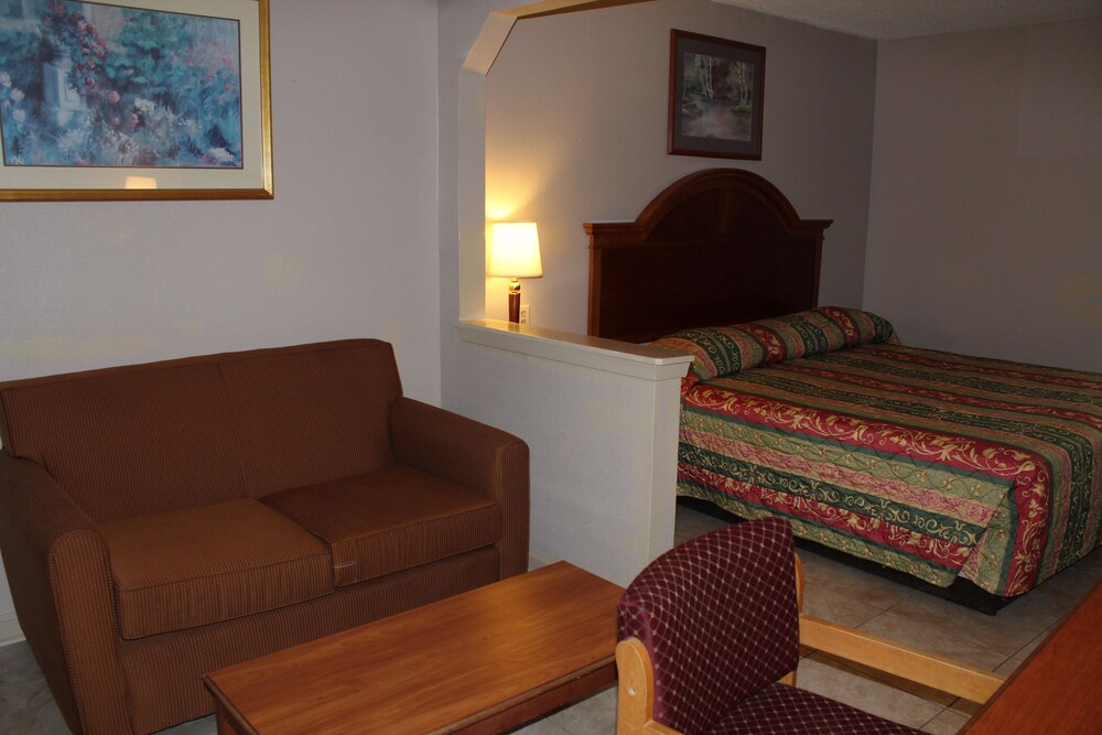 Highland Inn Denham Springs Baton Rouge East - photo 26