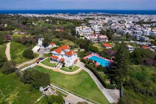 Diamanti Villa Prime Location — 4-Star Luxury Hotel in Rodos, Greece