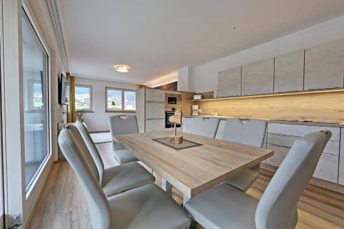 Apartment Jäger — 4-Star Luxury Hotel in Ried Im Zillertal, Austria