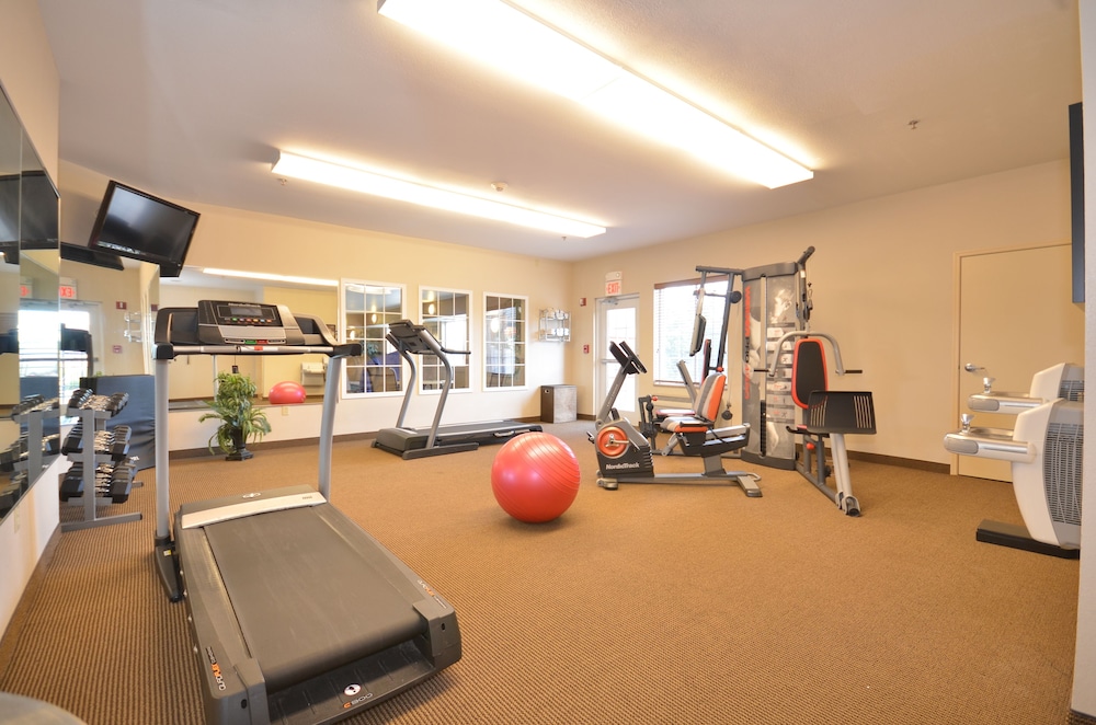 Candlewood Suites Cape Girardeau by IHG - photo 55