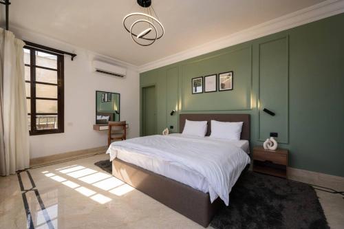 77 by Spacey #15 2BR in Maadi — 4-Star Luxury Hotel in Cairo, Egypt