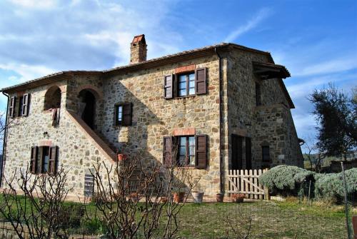 Casa Fioranna — 4-Star Luxury Hotel in Seggiano, Italy