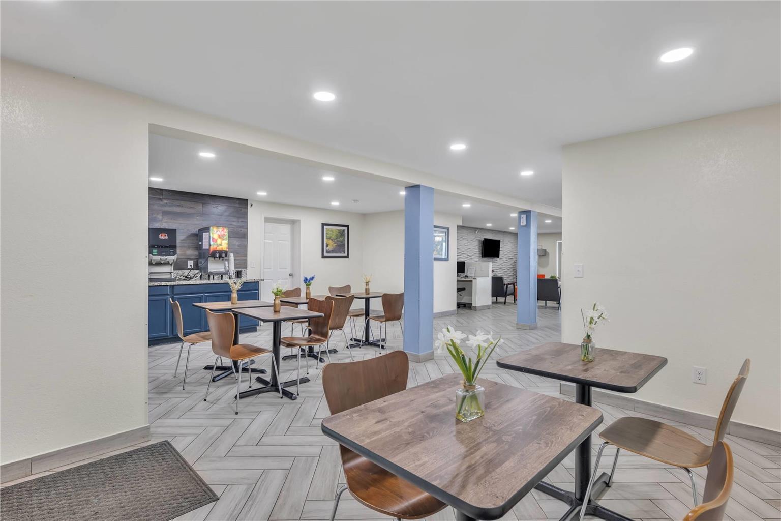 Super 8 by Wyndham Morganton - photo 11