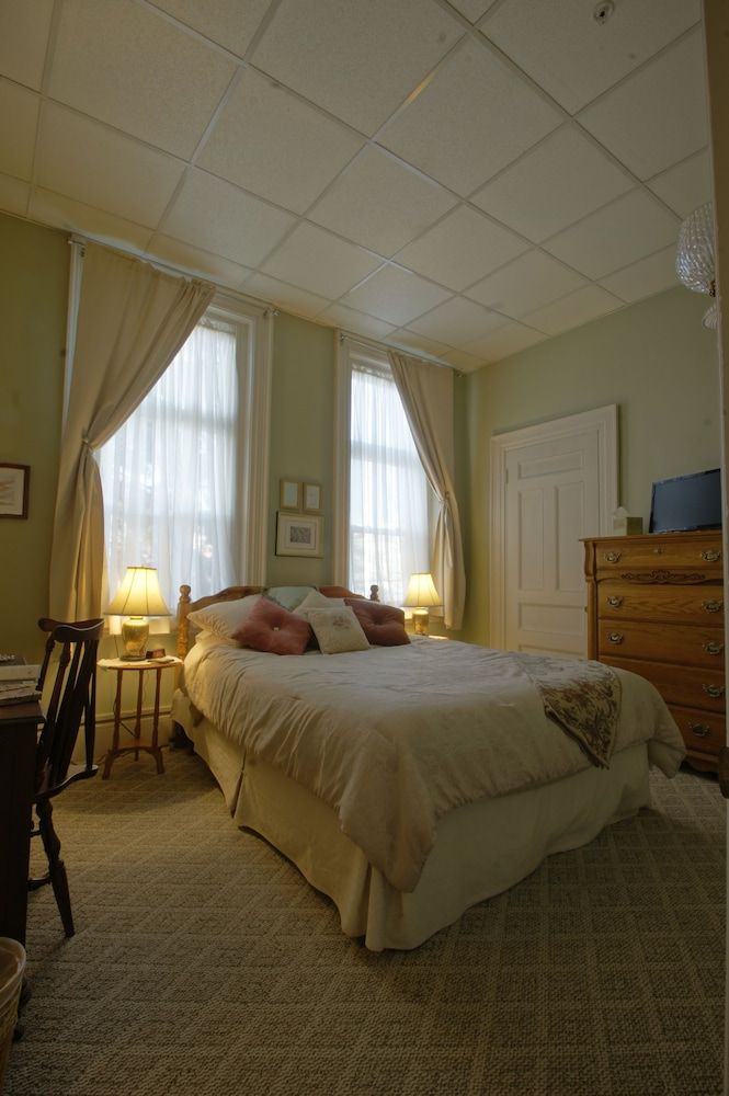Inn at the Agora - photo 12