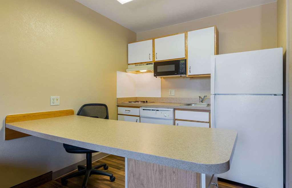 Extended Stay America Suites Phoenix Airport Tempe - photo 10