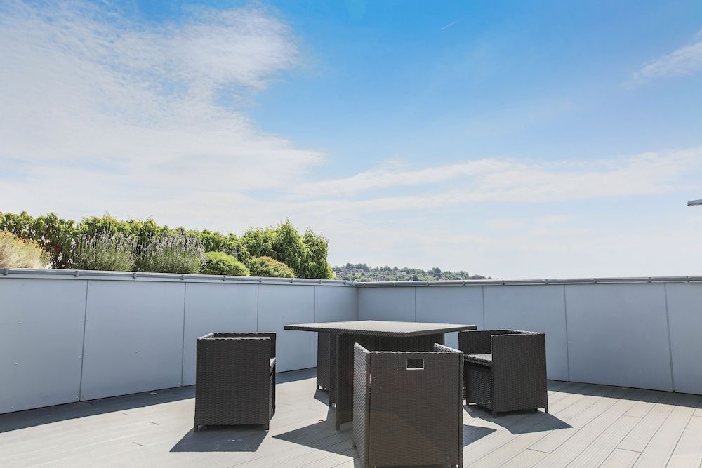 The Station - carbon neutral hotel in West Byfleet