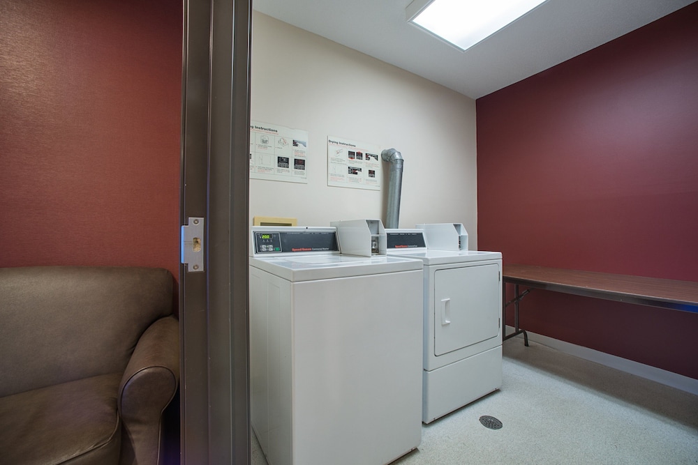 Red Roof Inn St Louis Troy IL - photo 30
