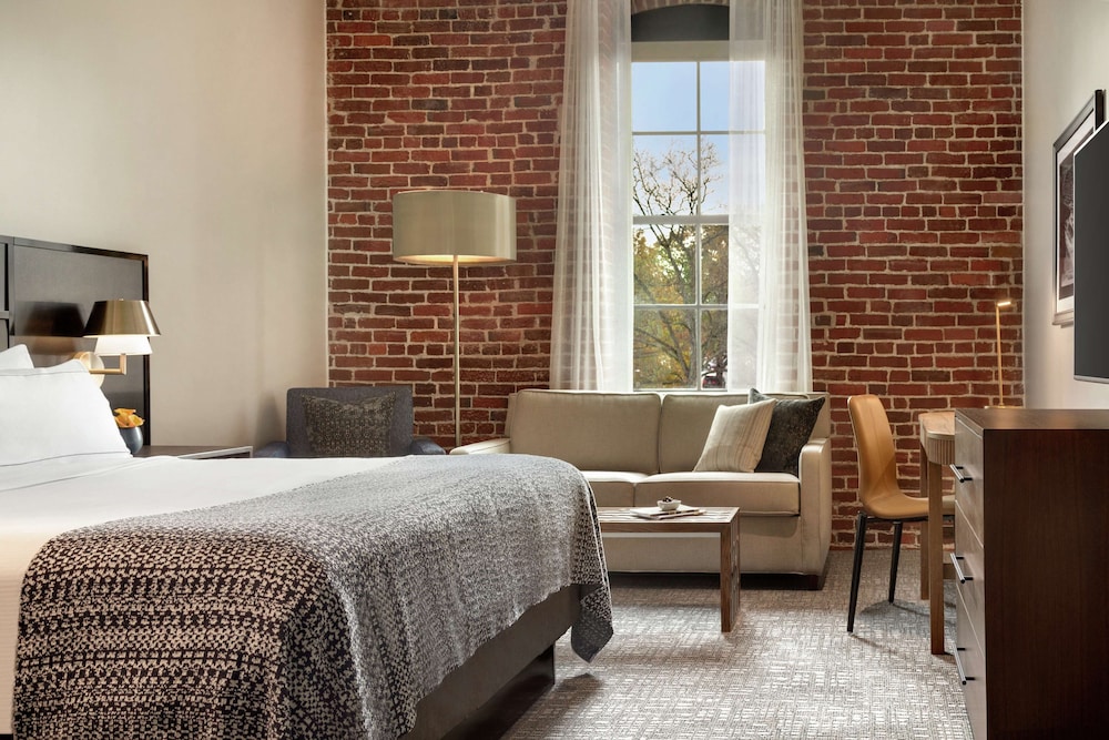 The Wilbur Lititz Tapestry Collection by Hilton - photo 25