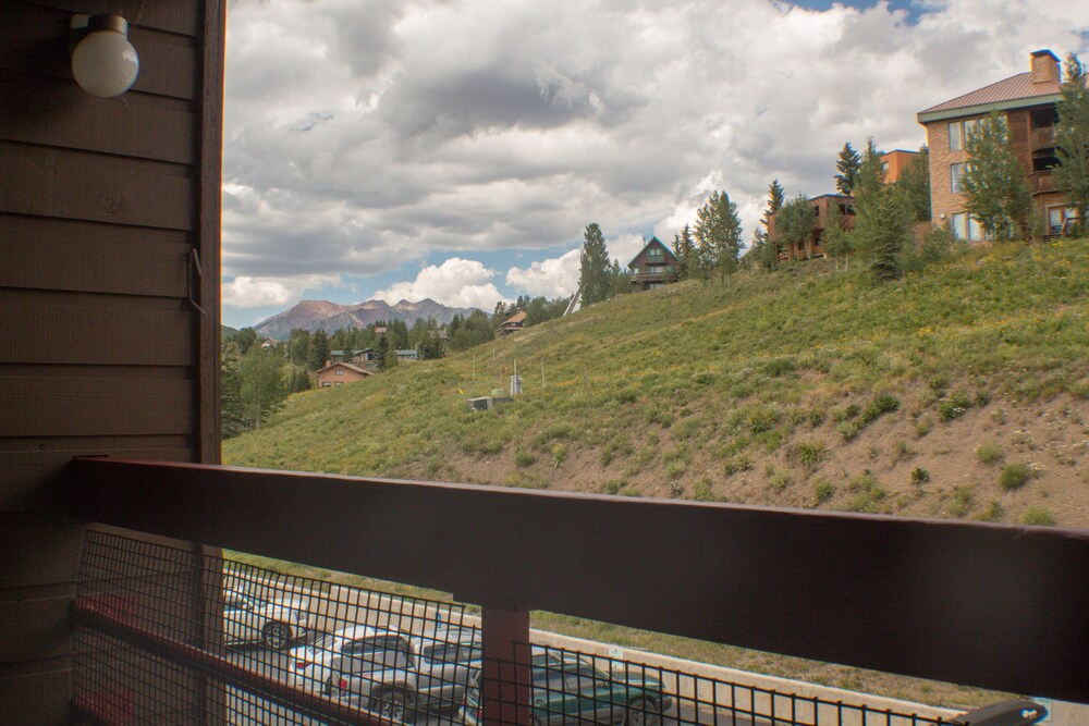 Redstone By Crested Butte Lodging - photo 17