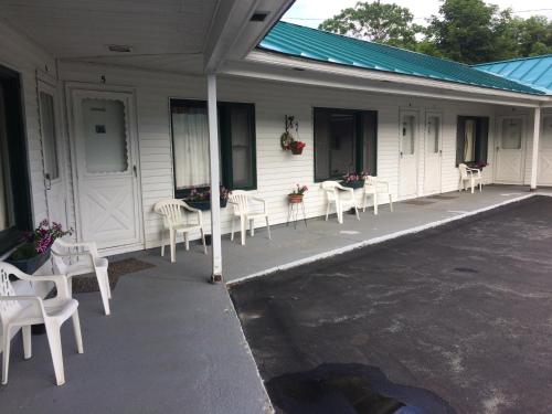 Wells River Motel - photo 59