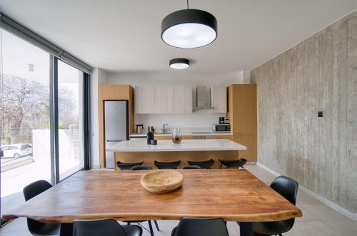 Avenue 103 3 Bed