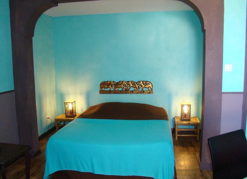 Atlantic Hotel — hotel in Saint-Pierre-D'oleron