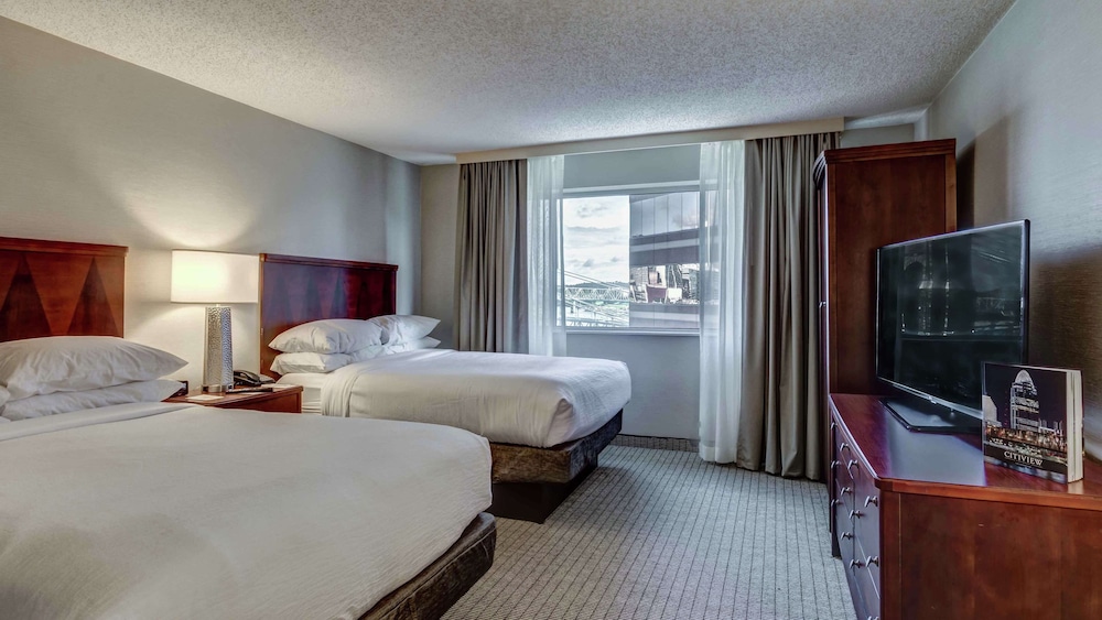 Embassy Suites by Hilton Cincinnati RiverCenter - photo 25