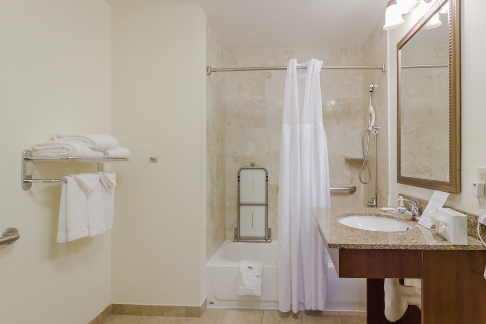 Staybridge Suites Austin Airport by IHG - photo 42