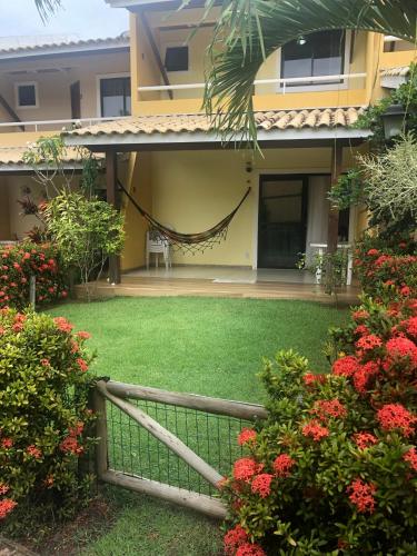 Guarajuba BA Confortável casa com 3 quartos 2 suites — 4-Star Luxury Hotel in Camacari, Brasil