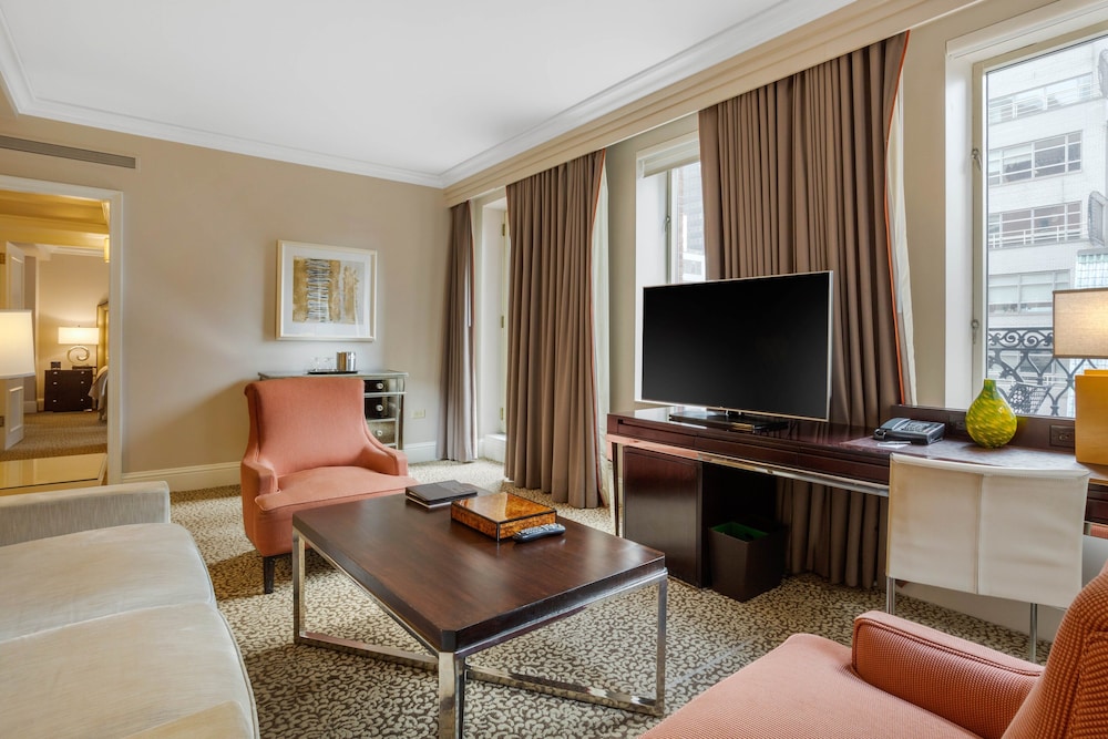 Omni Berkshire Place - photo 9