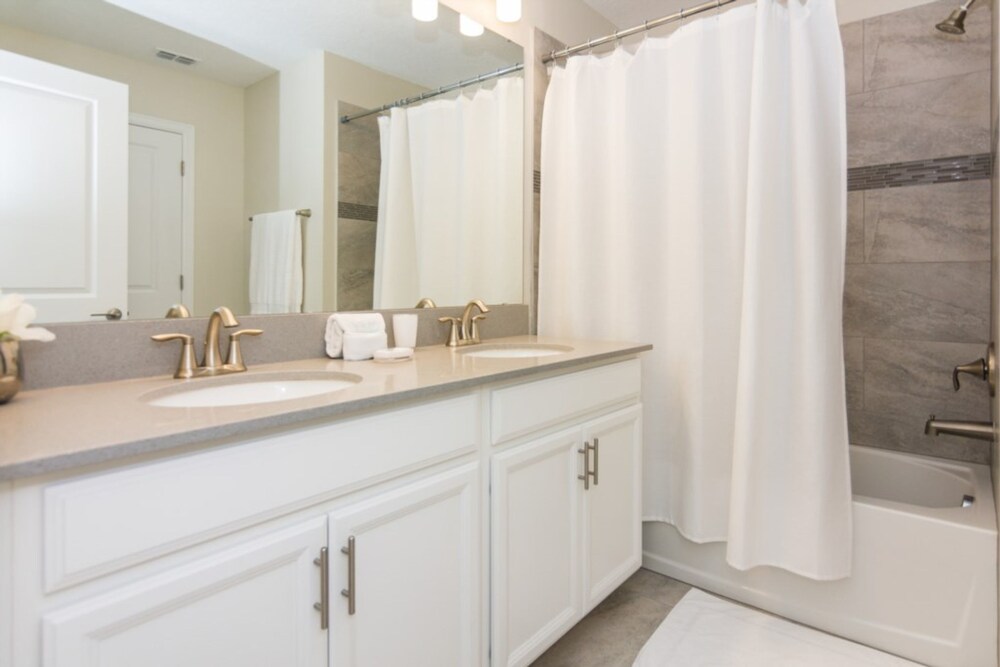 4 Bedrooms 3 Bathrooms Storey Lake 4809 Ll - photo 25