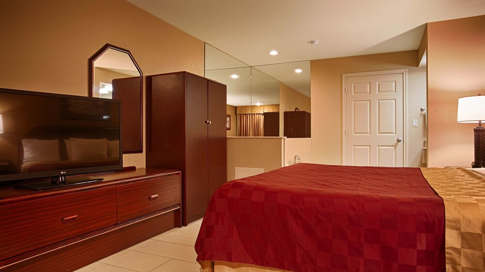 Inn of Kilgore - photo 11
