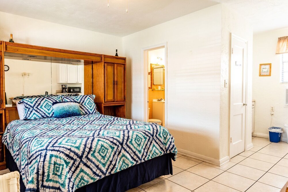Gulf Beach Resort Motel - photo 10