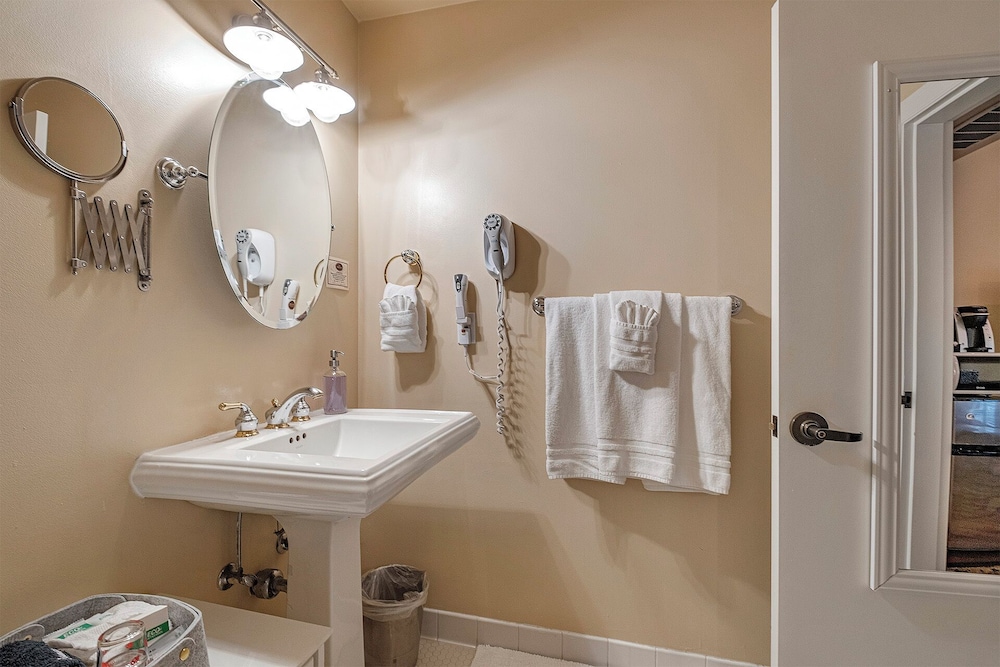 The Orenco Station Hotel - photo 127
