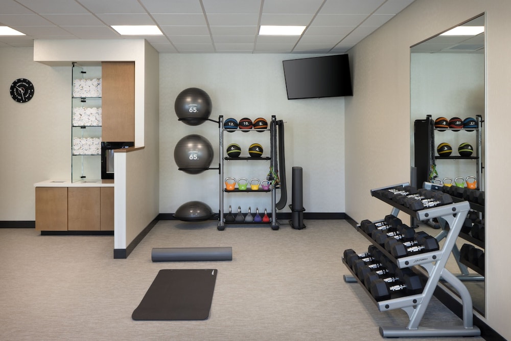 SpringHill Suites by Marriott Bowling Green - photo 20