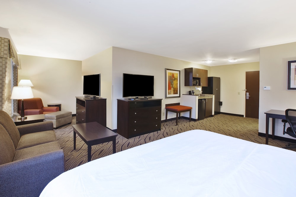Holiday Inn Express & Suites Washington Meadow Lands by IHG - photo 5