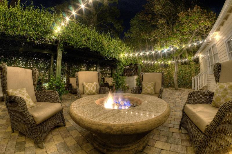 Beaufort Inn - photo 2