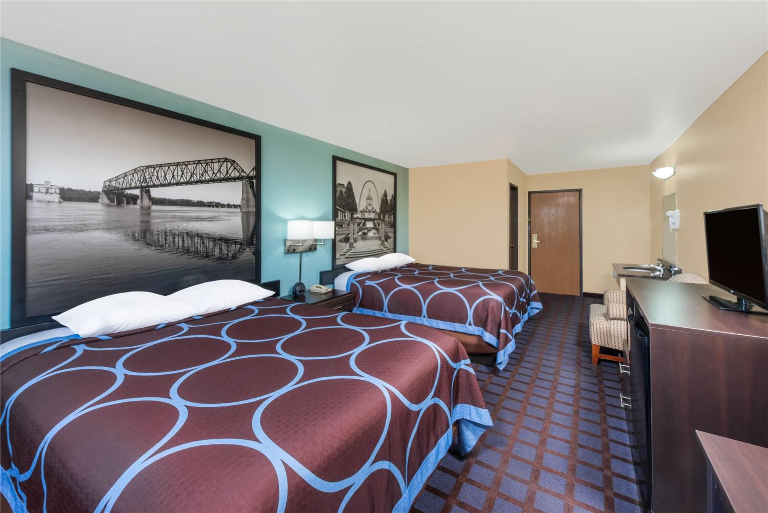 Super 8 by Wyndham Okawville - photo 5