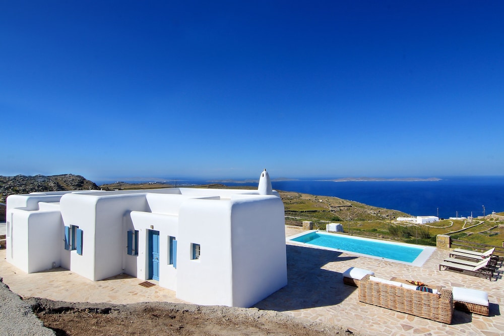 Villa Katerina by The Pearls Collection — 4-Star Luxury Hotel in Mykonos, Greece