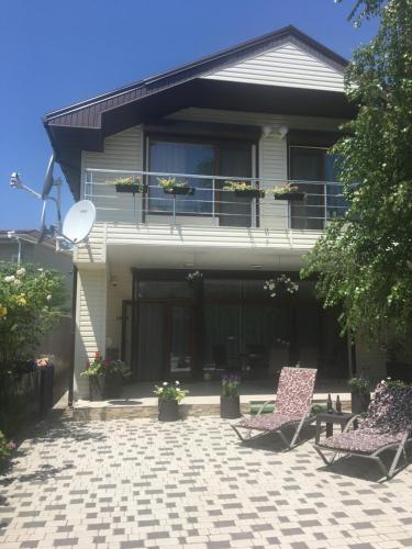 Villa Life — 4-Star Luxury Hotel in Zatoka, Ukraine