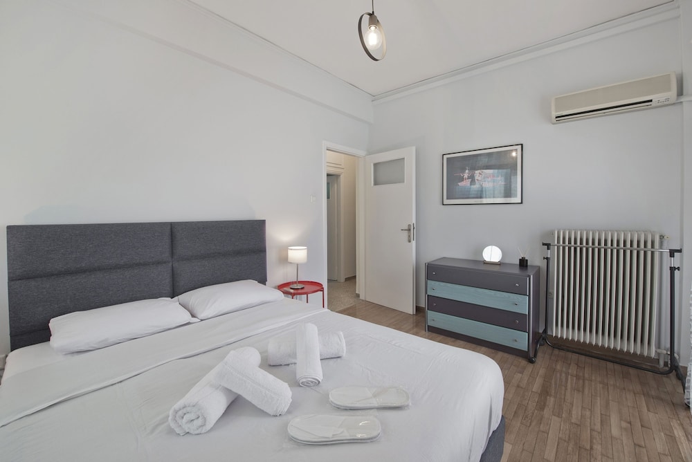 Alemar in Kalithea With 1 Bedrooms and 1 Bathrooms — 4-Star Luxury Hotel in Kallithea, Greece