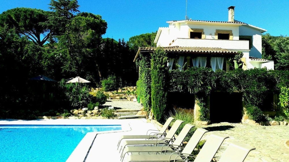Lamusana — hotel in Santa Cristina D'aro