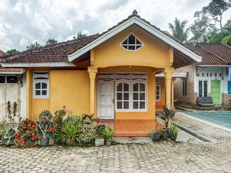 OYO 91255 Desa Wisata Embung Purworejo Syariah in Bandar Lampung, Indonesia