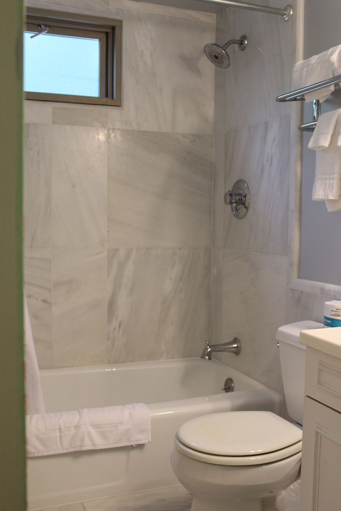 Catskill Seasons Inn - photo 86