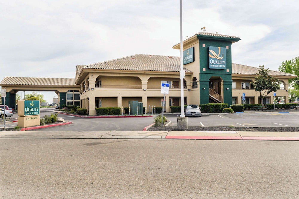 Quality Inn & Suites Lathrop South Stockton - featured photo
