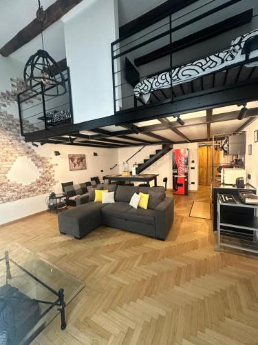 Delta Urban Loft — 4-Star Luxury Hotel in Naples, Italy
