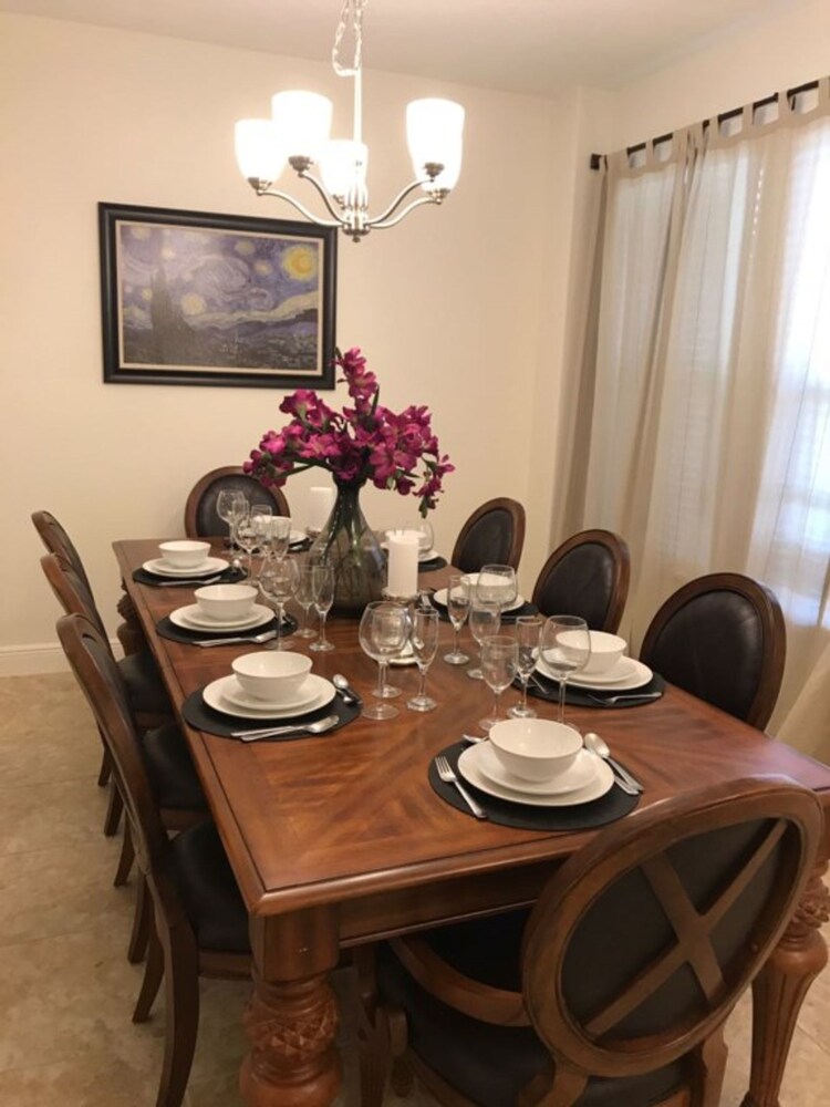6 Bedrooms 5 Bathrooms Solterra 4193 Od - photo 24