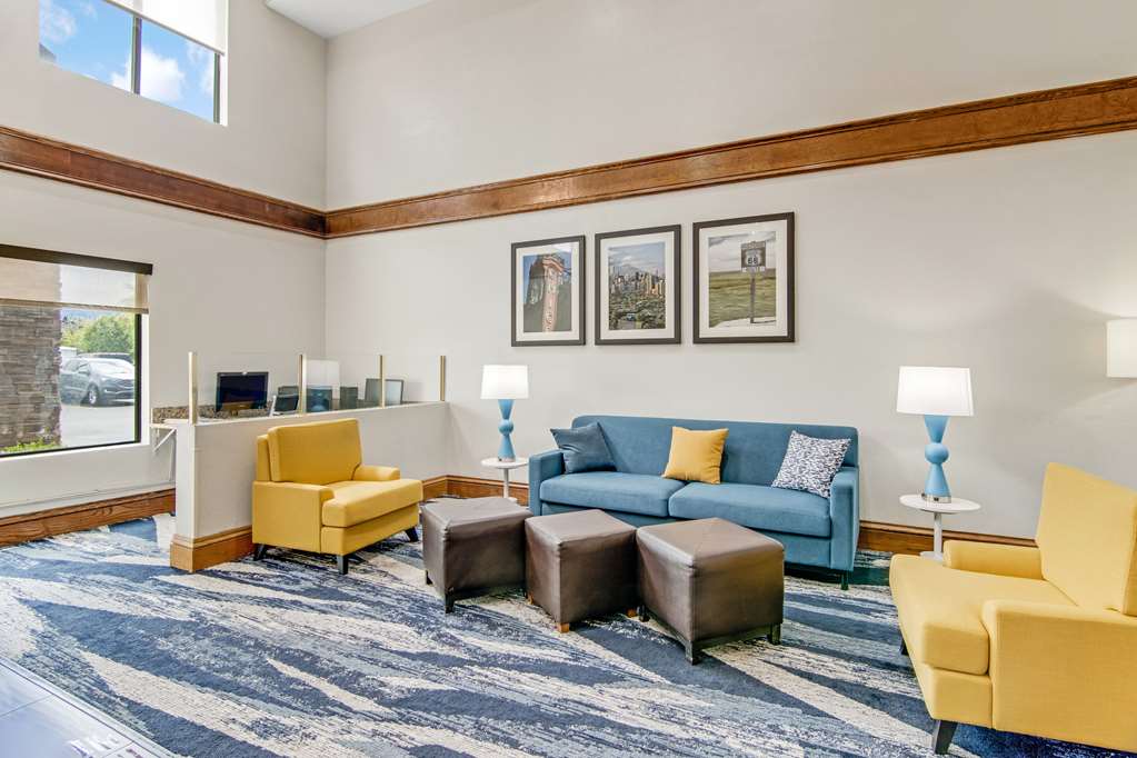 Comfort Suites near I 80 and I 94 - photo 6
